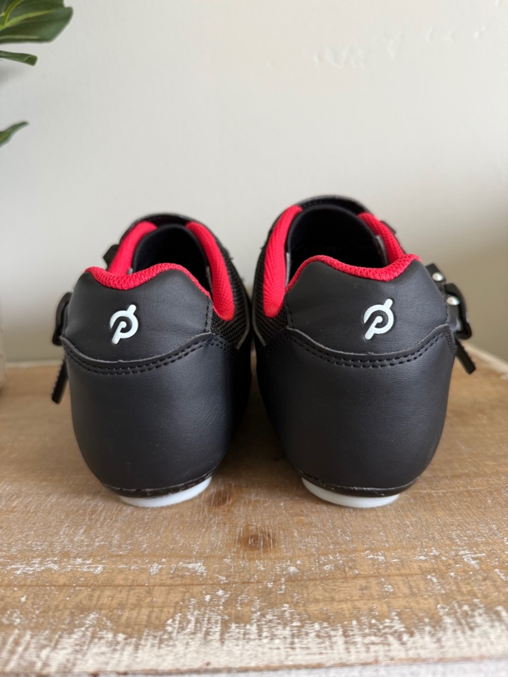 Peloton Cycling Shoes : 45 - Picture 4 of 6